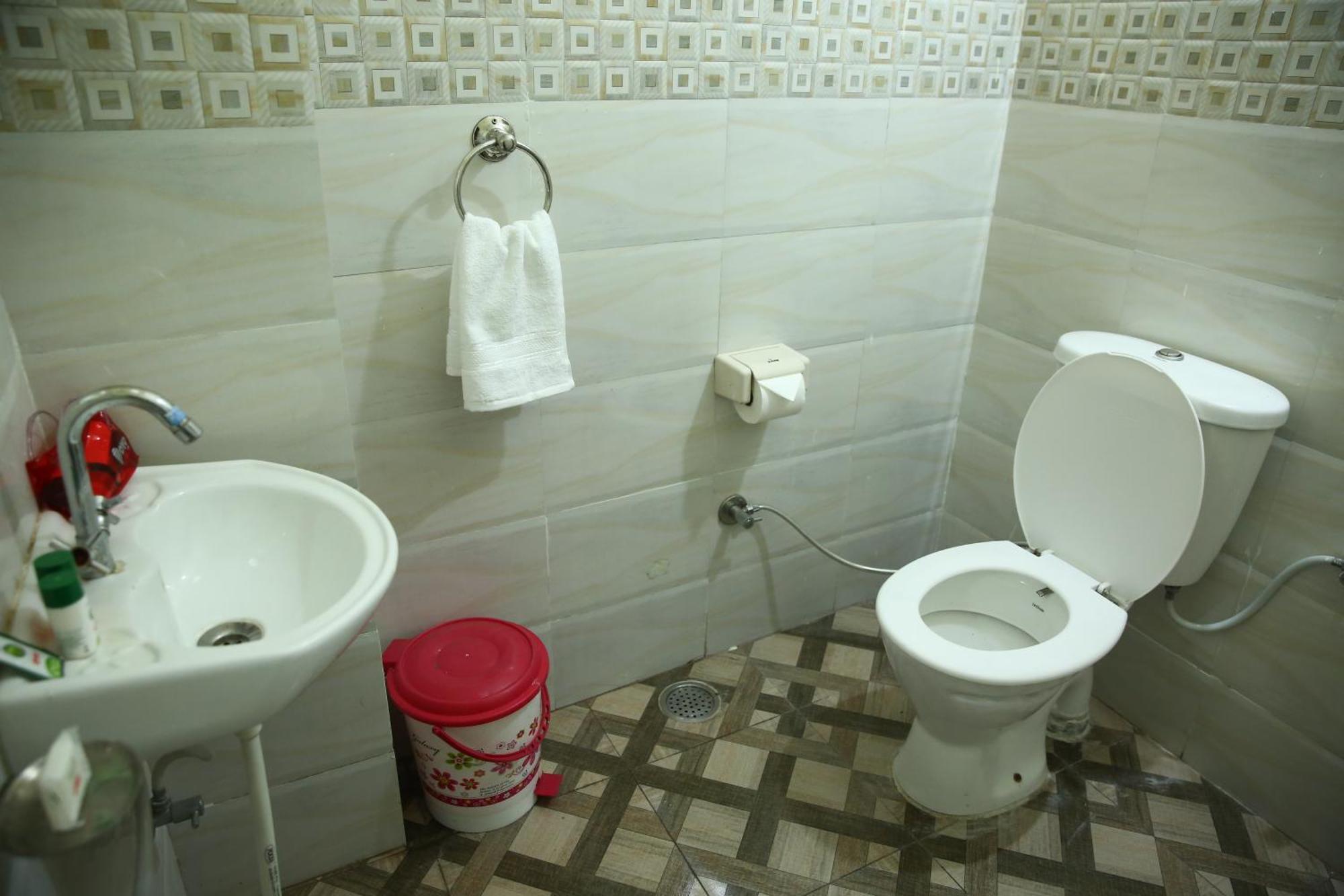 Hotel Diamond Leaf Chandīgarh 外观 照片